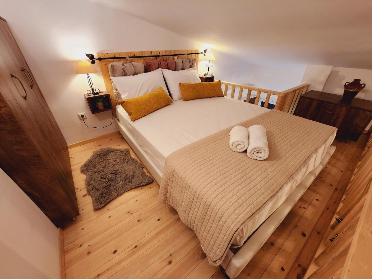 Luxury Loft Apartment Vivian Patras Buitenkant foto