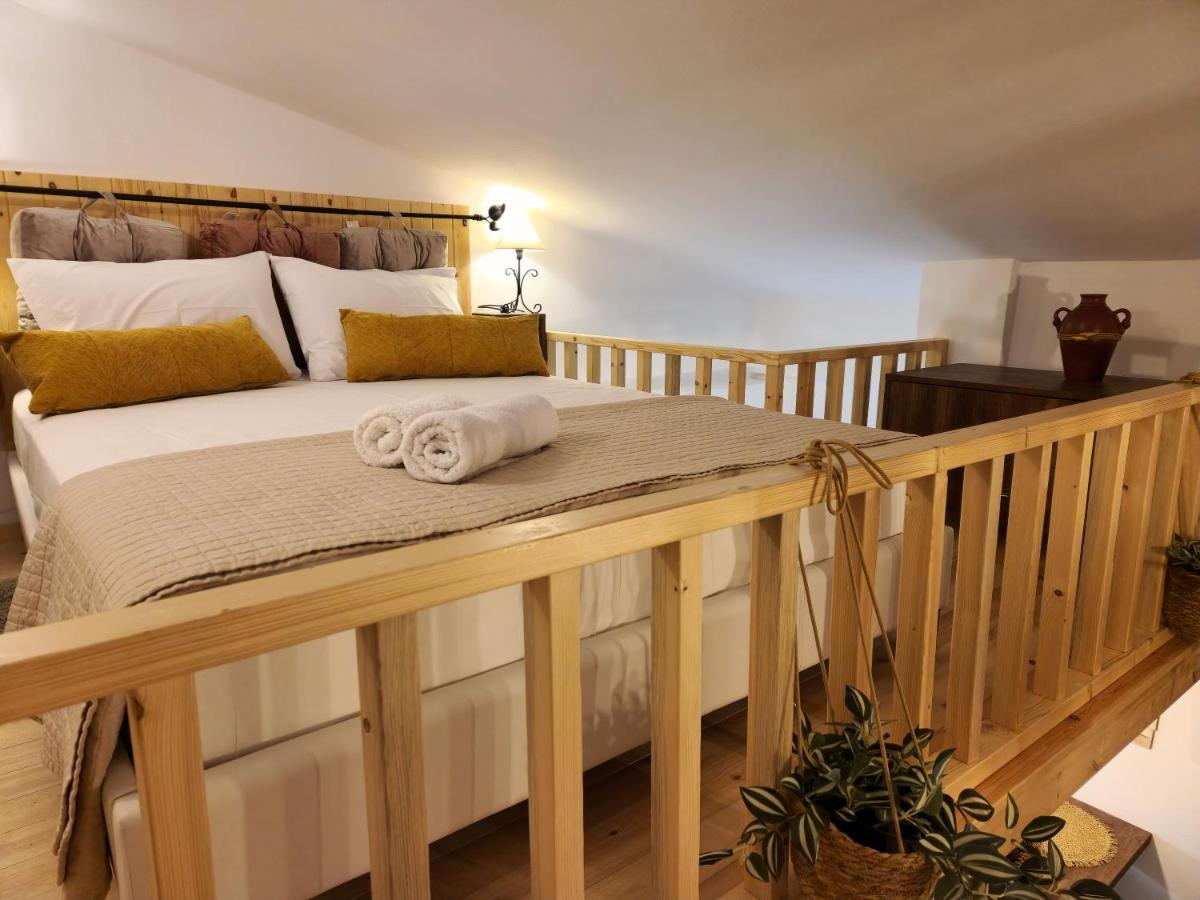 Luxury Loft Apartment Vivian Patras Buitenkant foto