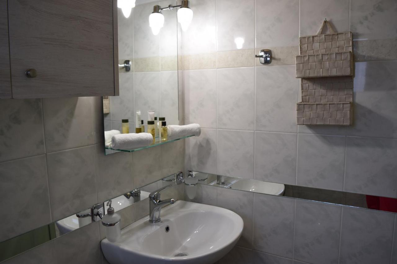 Luxury Loft Apartment Vivian Patras Buitenkant foto